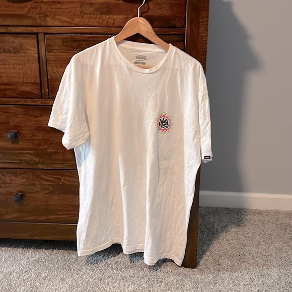 VANS AUTHENTIC MENS TEE SIZE LARGE - Picture 2 of 4